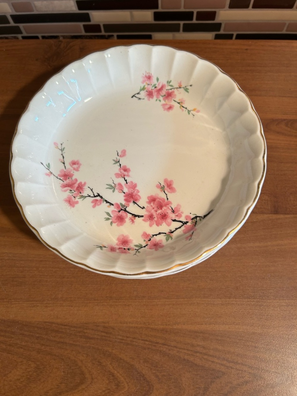 Vintage Floral Pink Blossom Porcelain Dinner Bowls with Gold Rim - Set of 4 - Picture 2 of 3